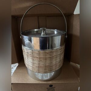 NEW Ice Bucket Wicker and Krome.  Removable lid.  7.5”H 7.5” W
